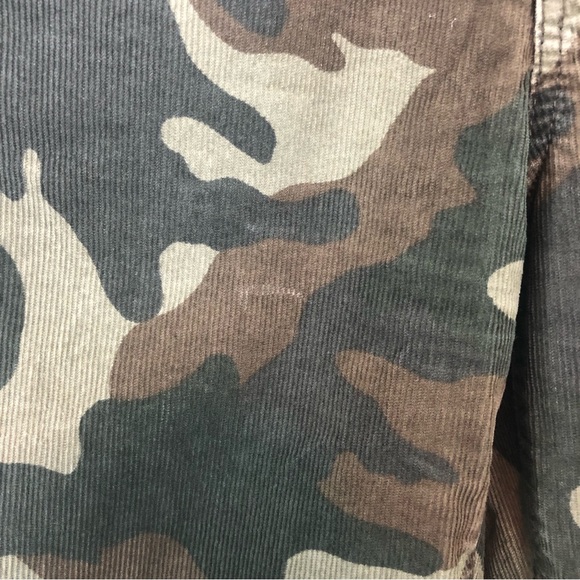 American Eagle Camouflage Camo Women's Corduroy Mom Jeans Brown Green Tan - Picture 4 of 10